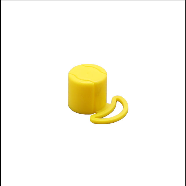 TAP CAP YELLOW 0.55" H TAP CAP YELLOW 0.55" H