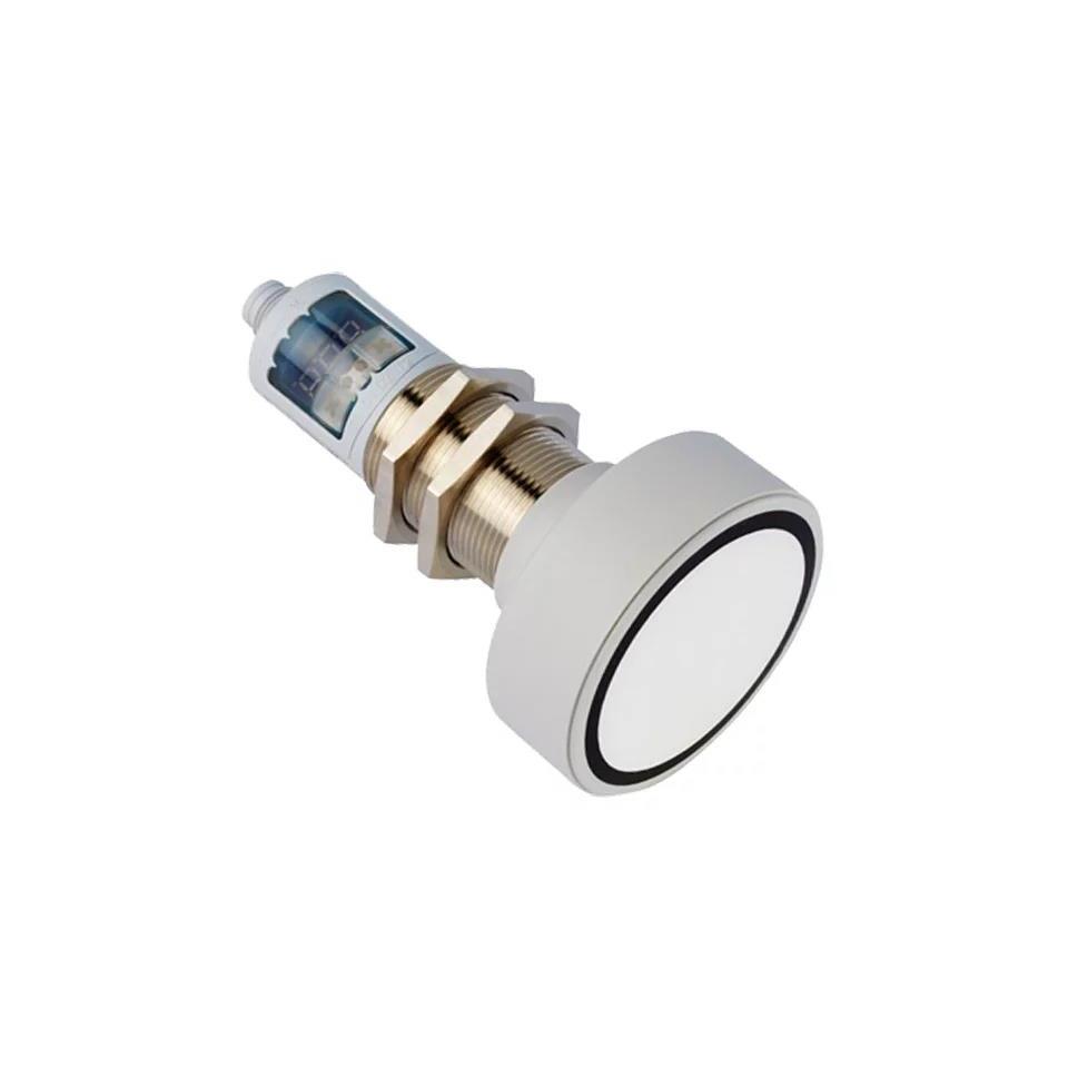 Ultrasonic sensor with switching Ultrasonic sensor with switching